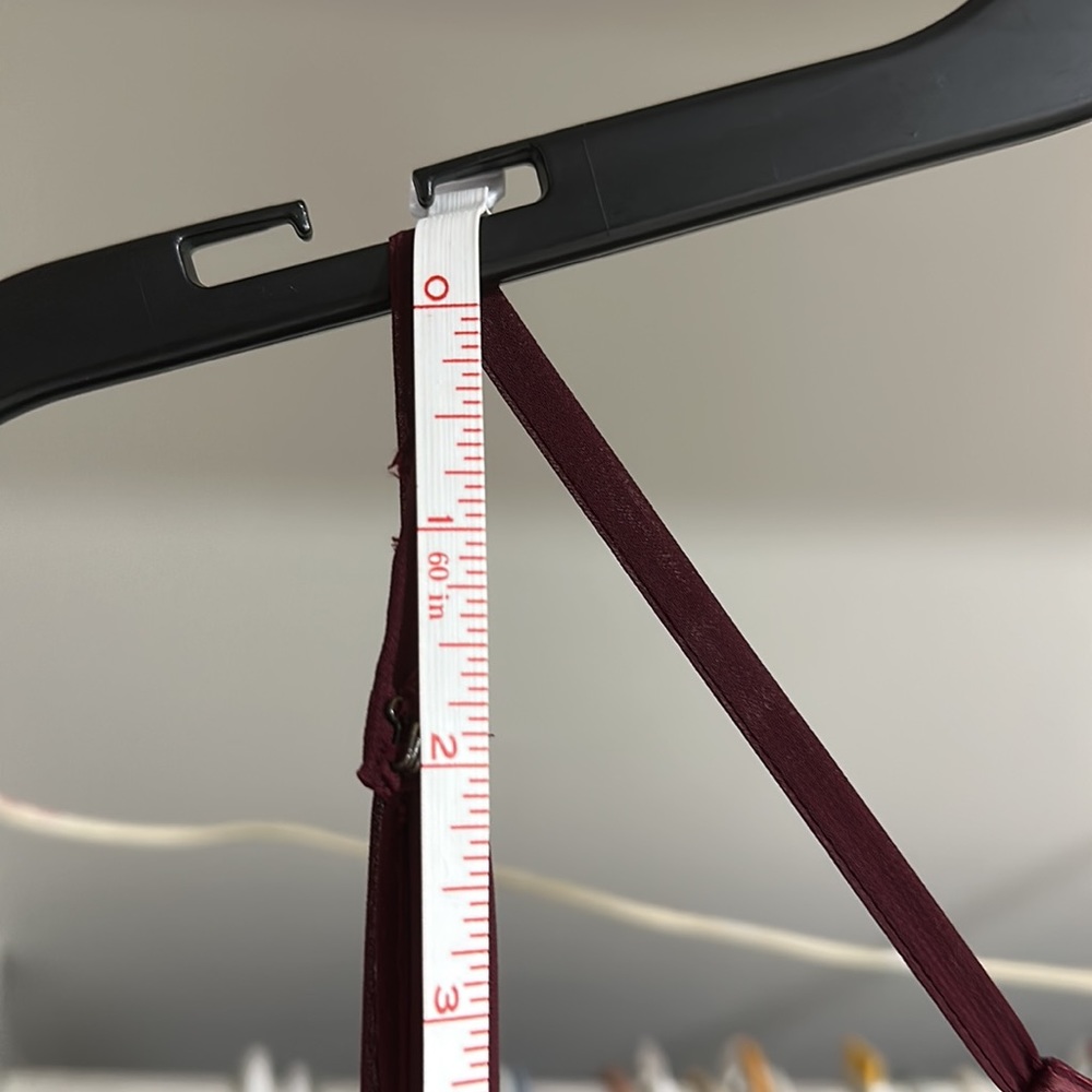 Azazie Evalleen Cabernet color size A0 - Picture 4 of 6